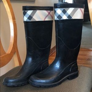 Burberry Rainboots